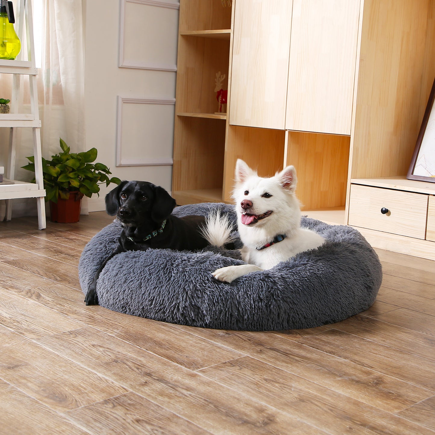 Calming Fluffy Donut Dog Bed